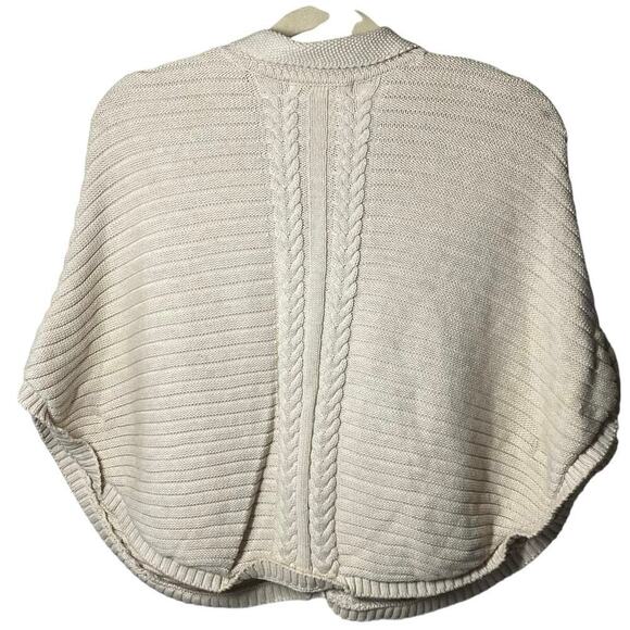 HOPE & HENRY Button Front Rib Sweater Cape, Cream color, Size L, Pre-Owned - Picture 2 of 8